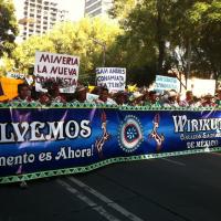 March in Mexico City to Los Pinos – Photo ©Gerardo Smith 2011