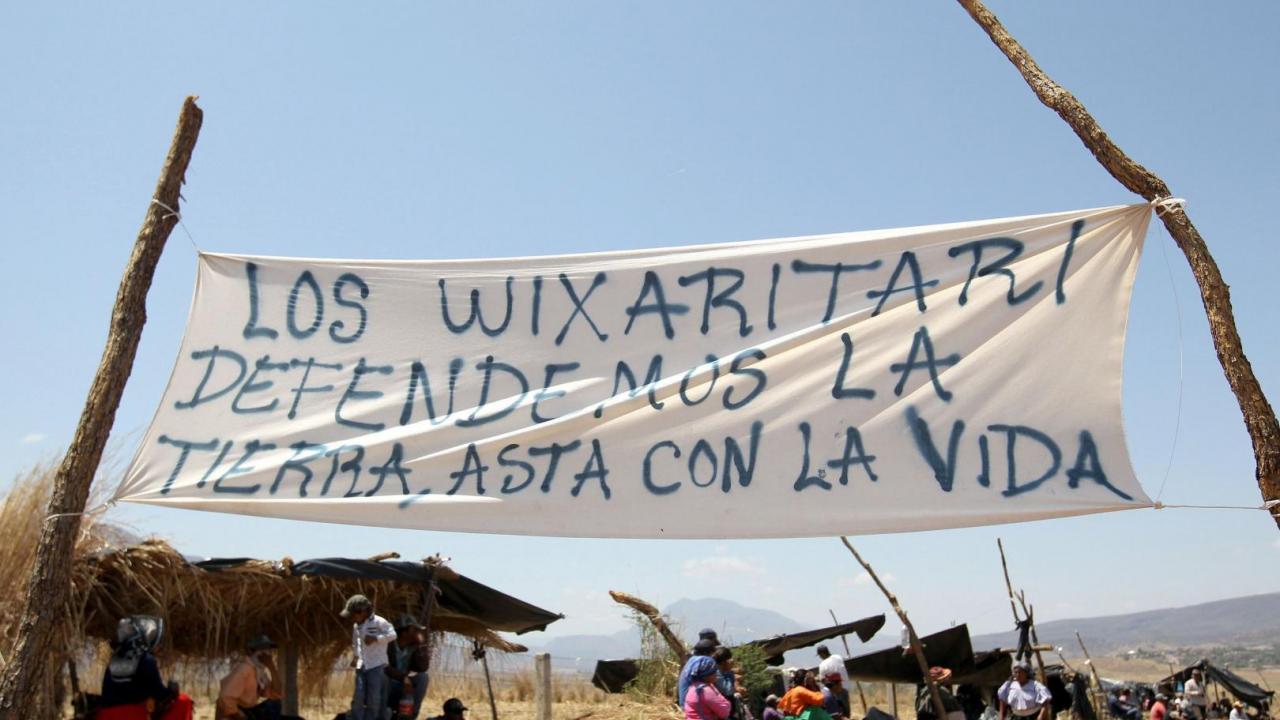 Anuncian este grupo indígena que cerrará escuelas y carreteras. Foto: AFP