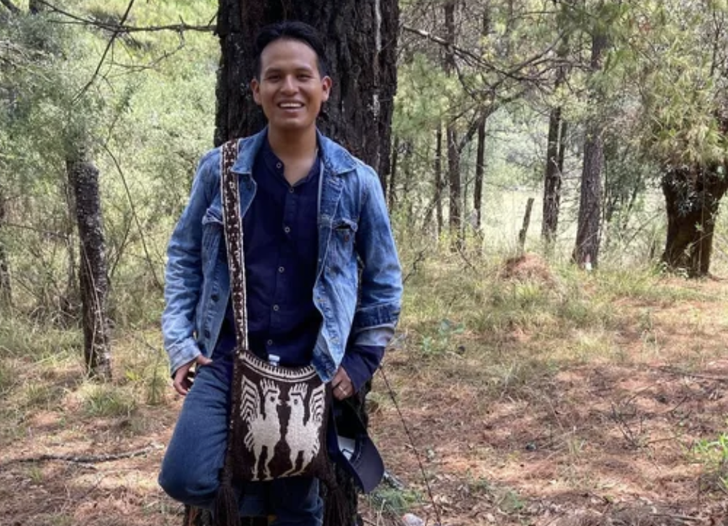 ISAIAS NAVARRETE Chino